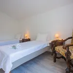 - House Monarch - Beach, Center & Shared Pool Access * سوتيفان