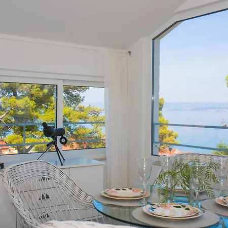 Apartman - House Monarch - Beach, Center & Shared Pool Access *